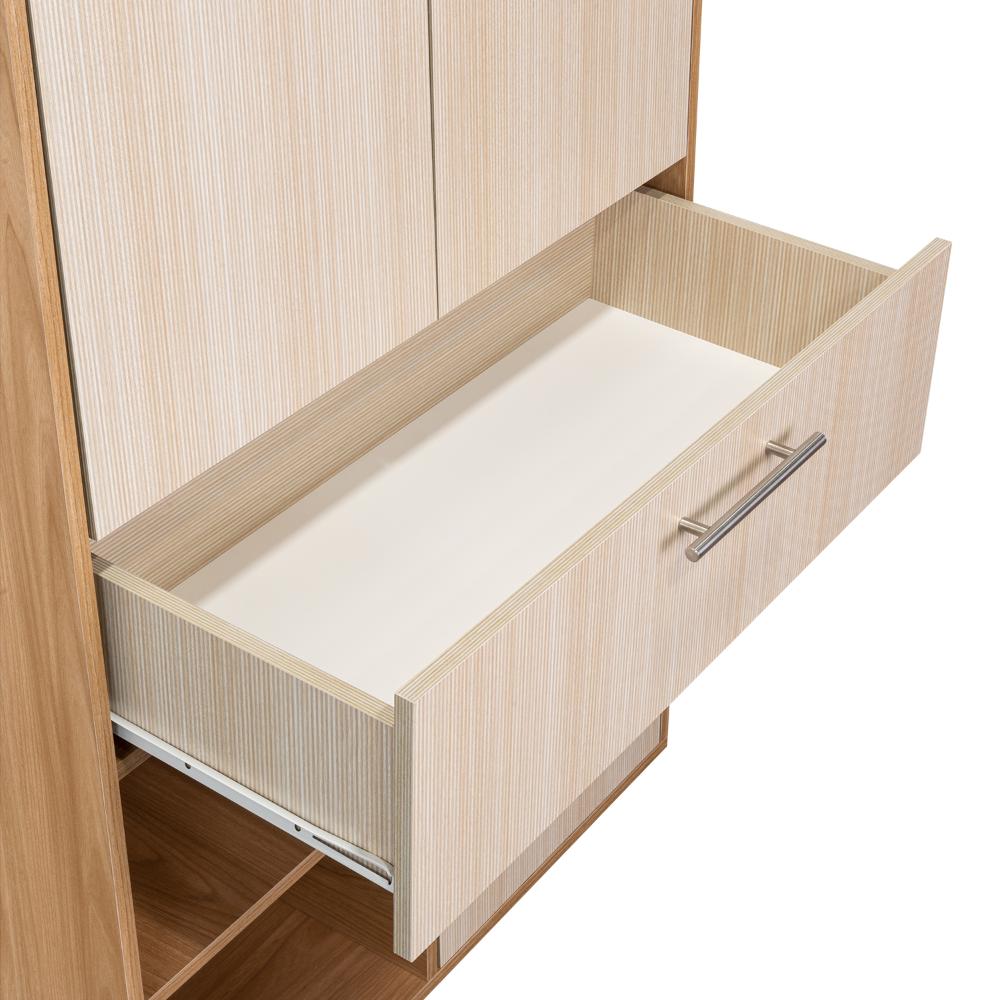 Closet sevilla, Fresno Europeo, con Dos Puertas Abatibles y Tres Cajones
