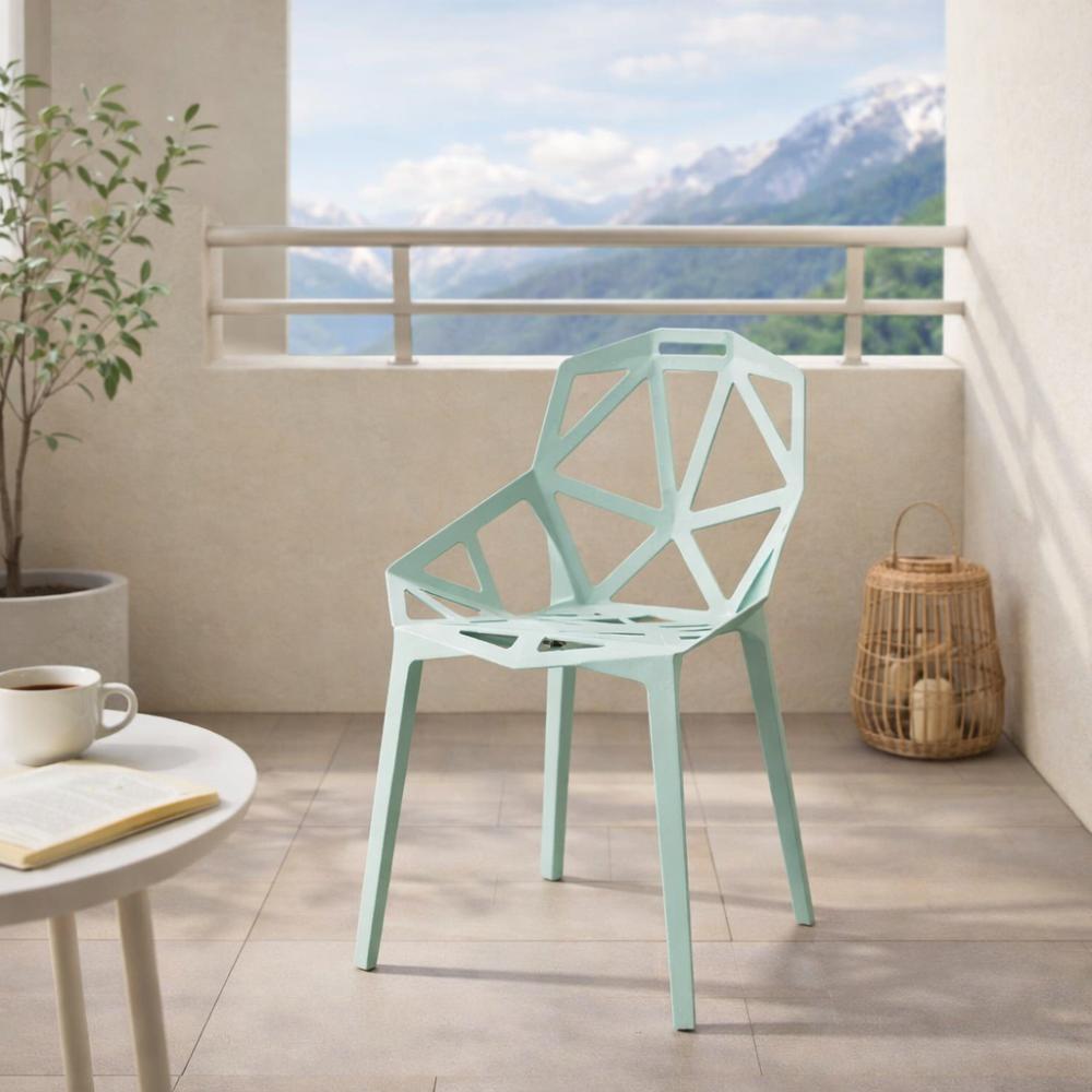 Combo Nessa, Incluye una Mesa y 4 Sillas Color Azul Claro