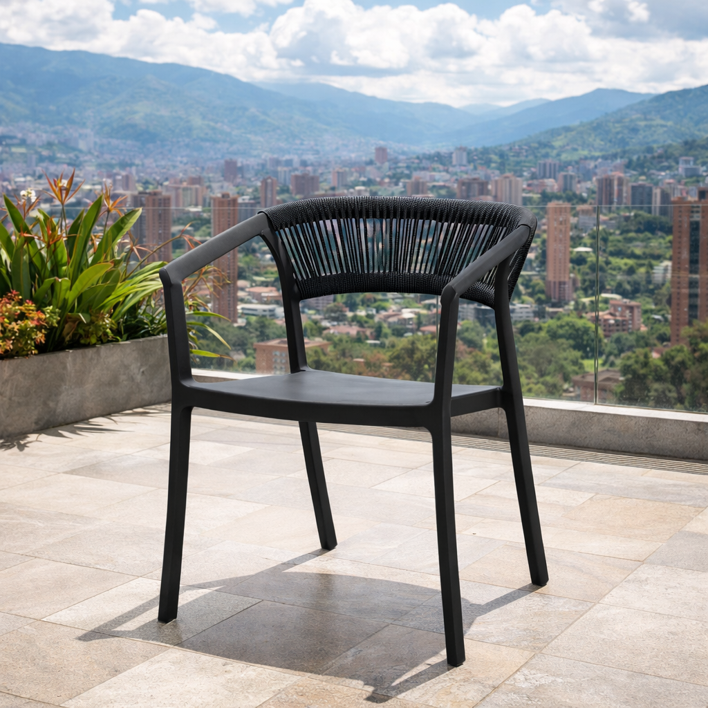 Silla Balí, Negro, con Espaldar en Cuerdas y Diseño Moderno
