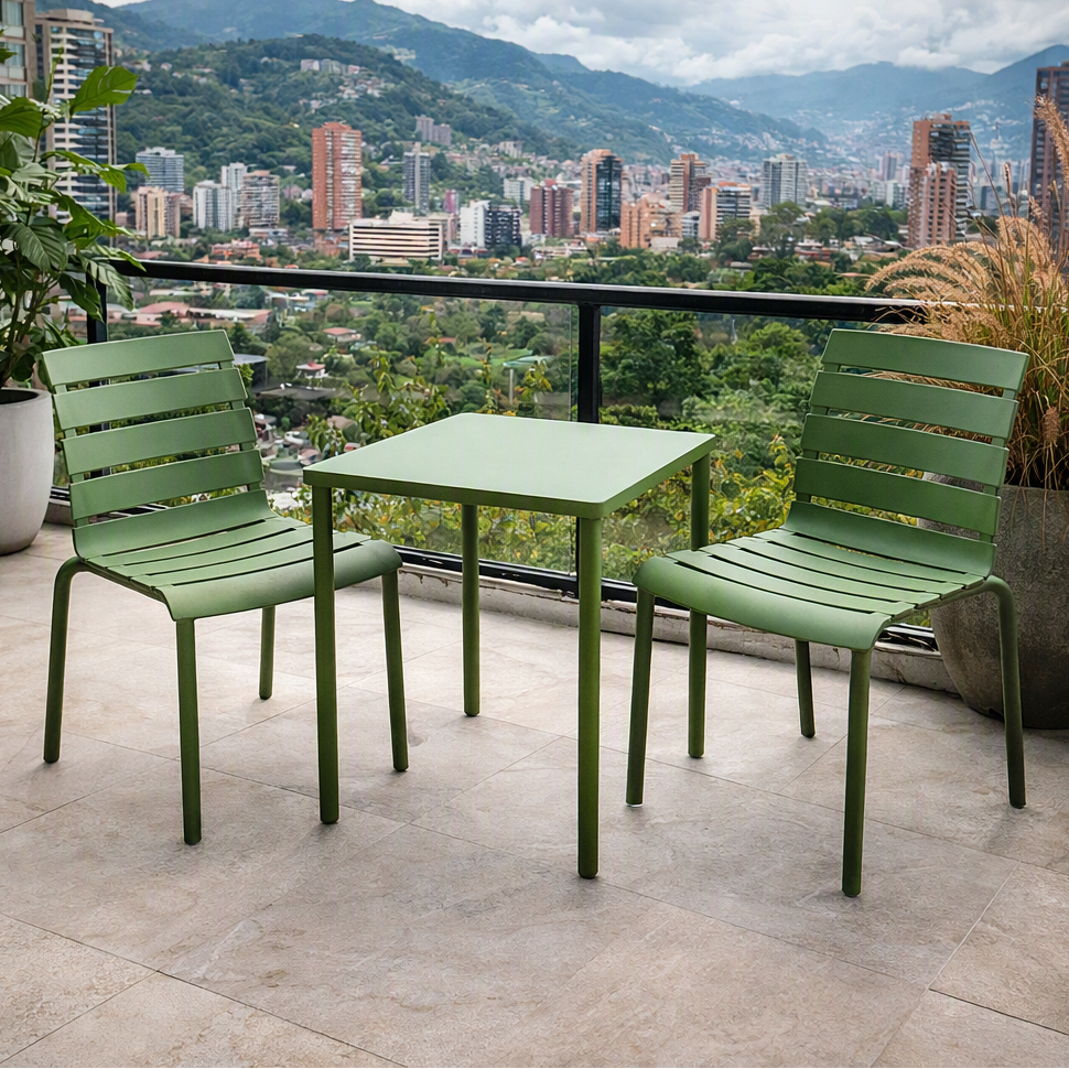 Silla Montana, Color Verde, con Espaldar en Líneas Diseño Moderno
