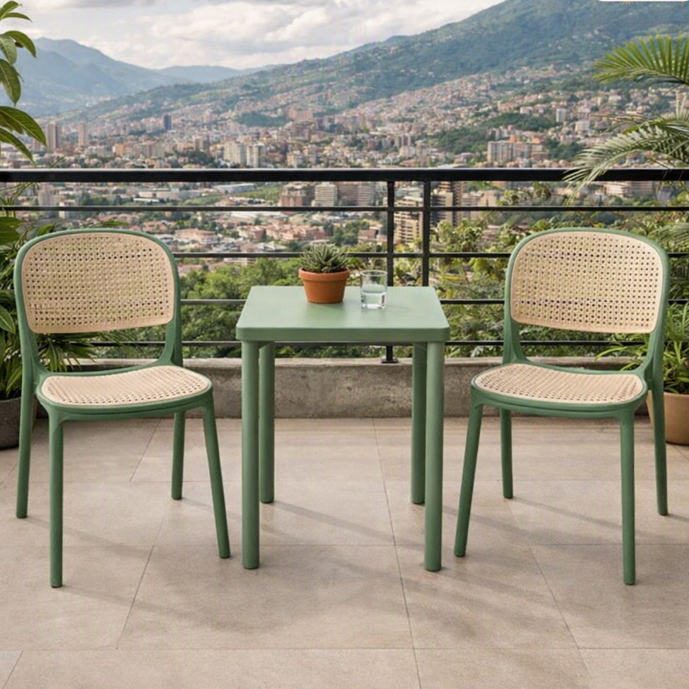 Silla Nest, Verde Olivo y Beige, con Espaldar y Asiento en Rejilla