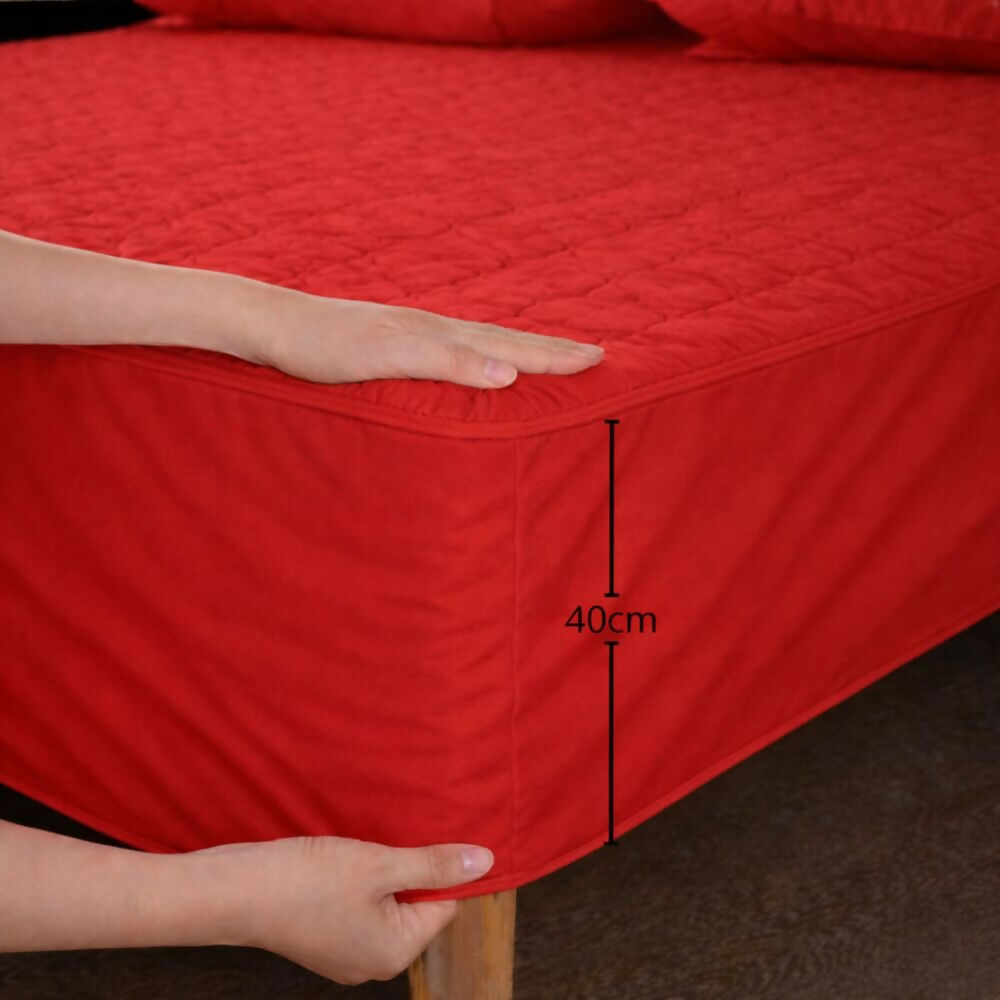 Combo protector colchon queen acolchado rojo 160x190cm