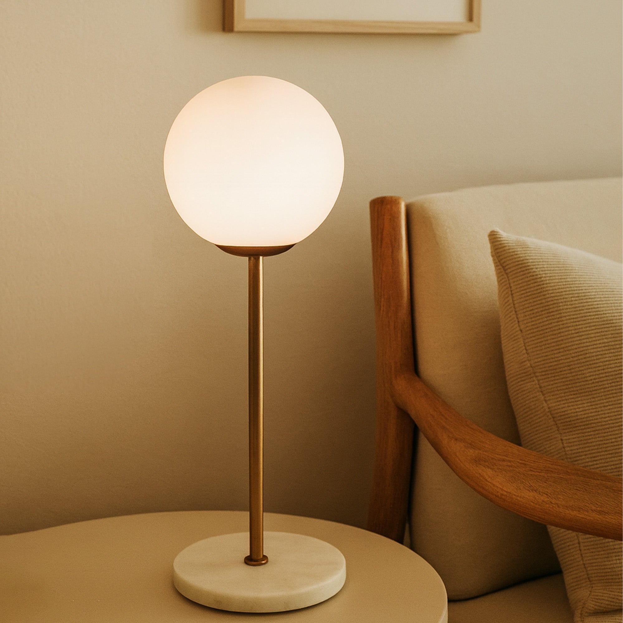 Lámpara de Mesa Francis Mármol, Dorado