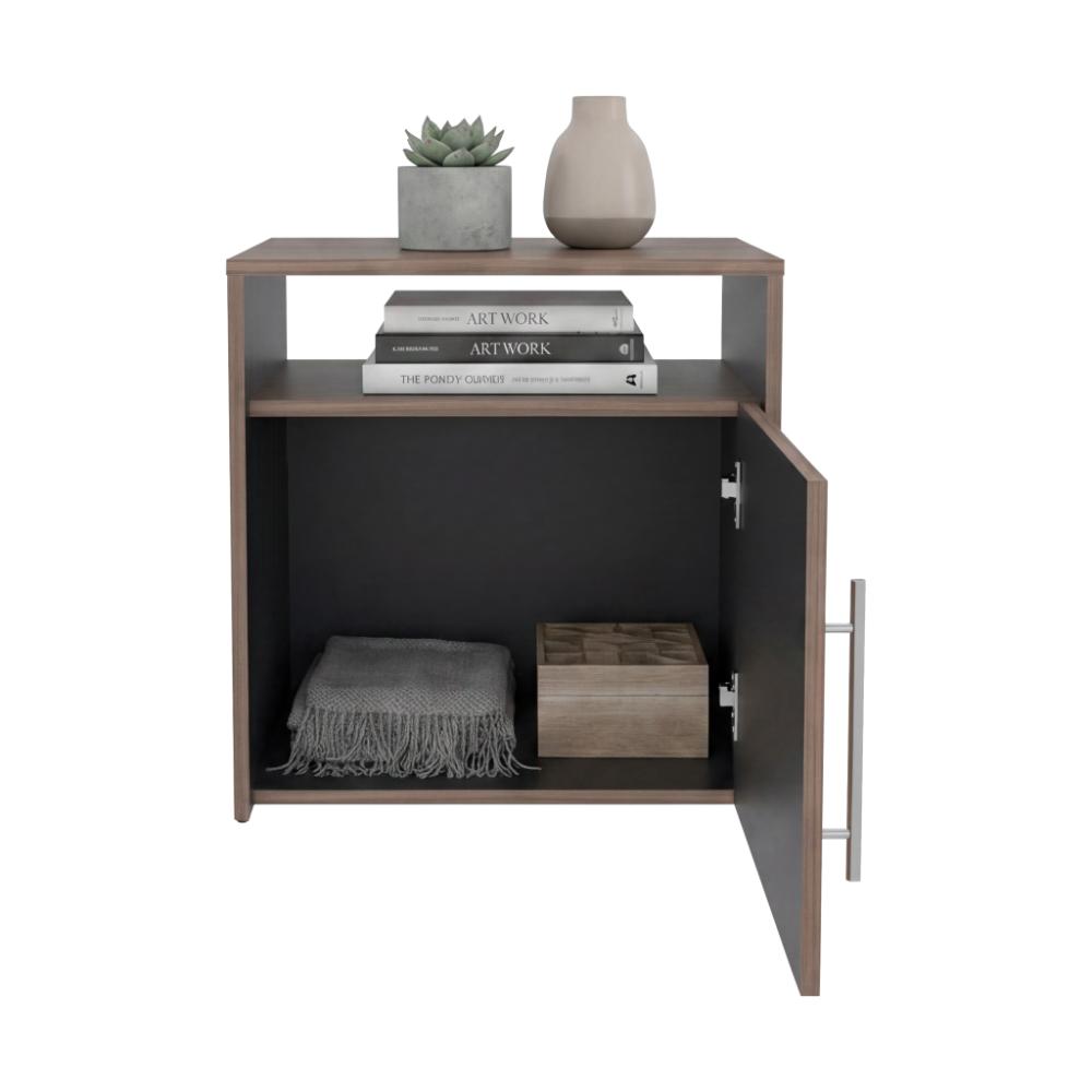 Mesa de Noche Montano, Avellana y Wengue, con un cajón y espacio para colocar objetos decorativos