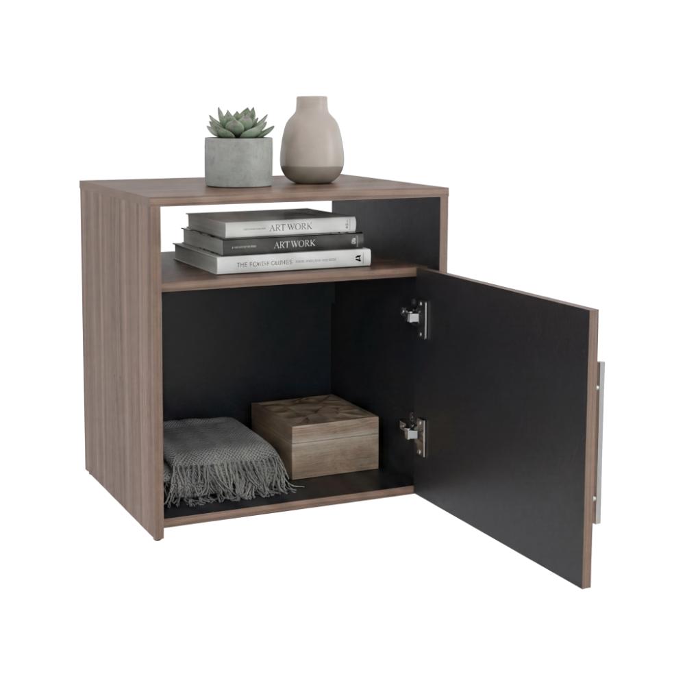Mesa de Noche Montano, Avellana y Wengue, con un cajón y espacio para colocar objetos decorativos