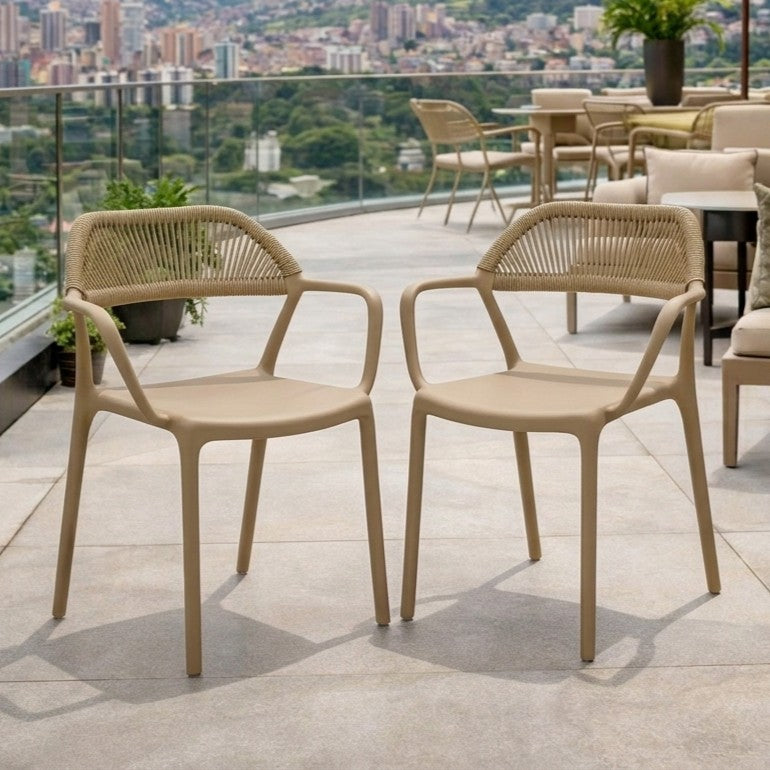 Set de 2 Sillas con Brazos Bombay, Khaki y Beige, con Espaldar en Cuerdas y Diseño Moderno