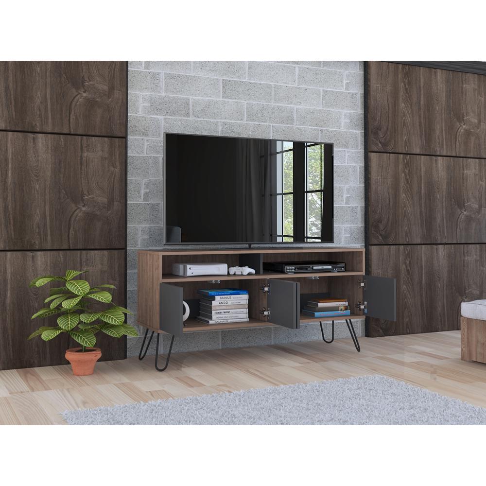 Mesa Para Tv Lara, Fresno Europeo y Plata Oscuro, Para Televisor de 55 Pulgadas