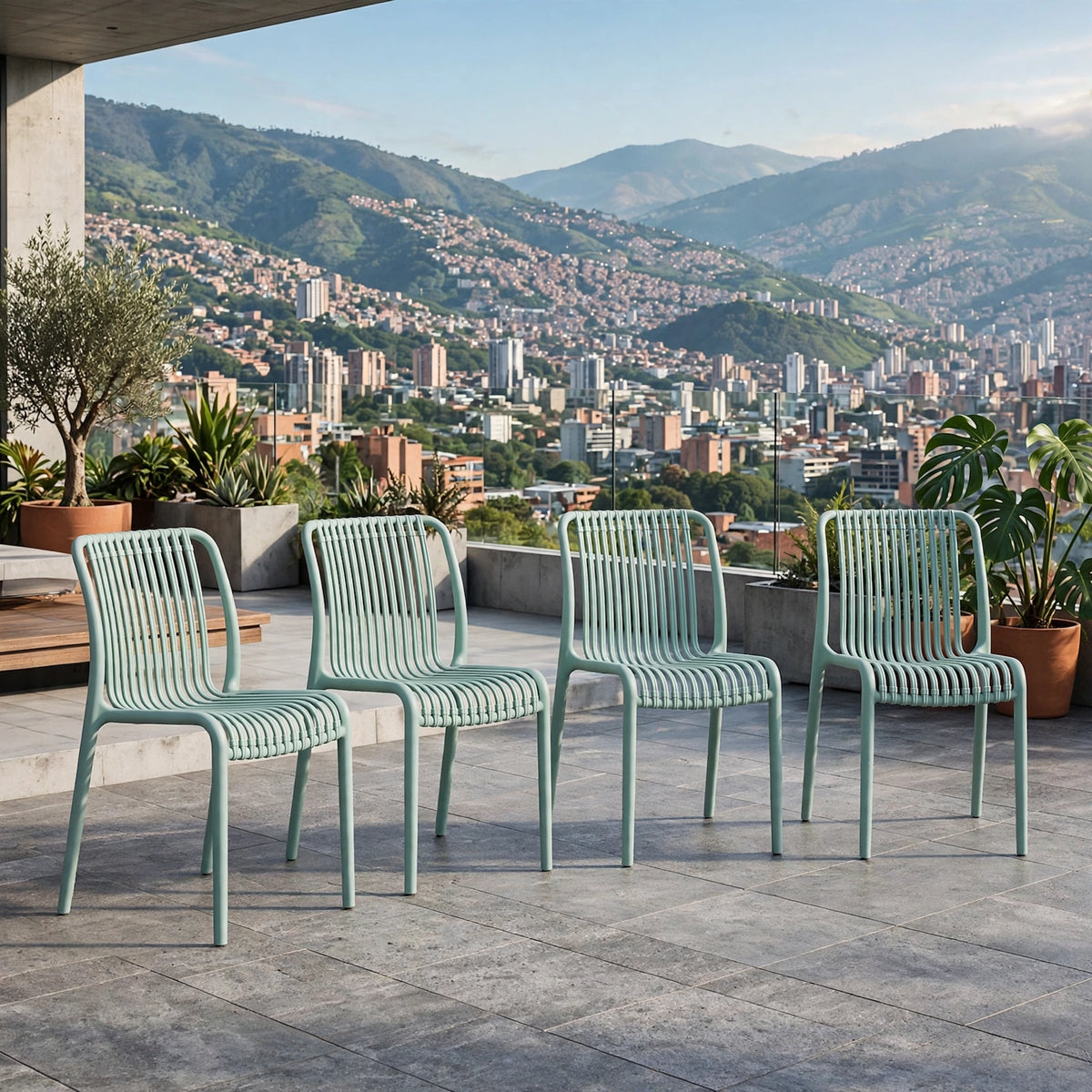 Set de 4 Sillas Terra, Color Azul Claro, con Espaldar