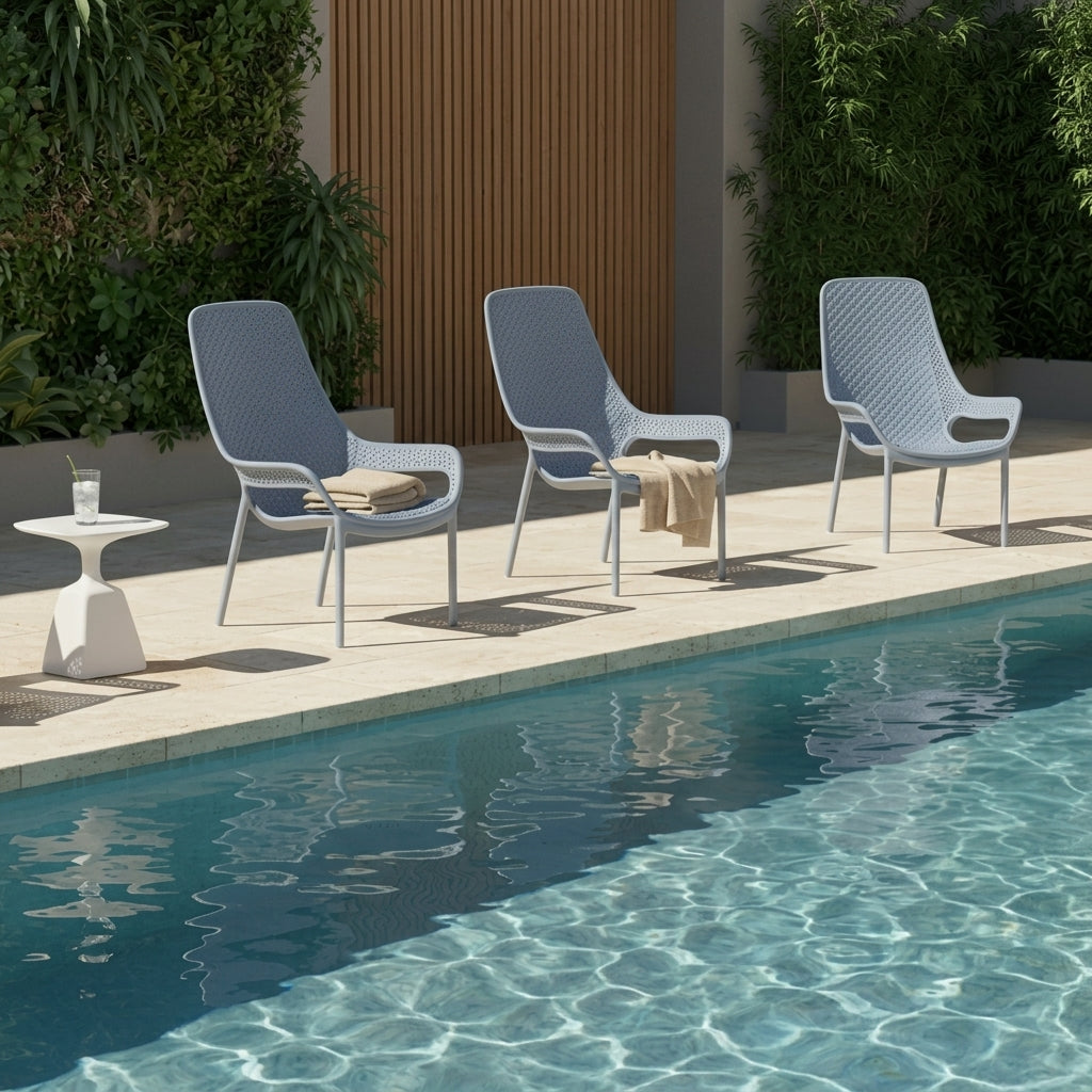 Silla Lounge Mayorca, Azul Claro, con espaldar y reposa brazos X2