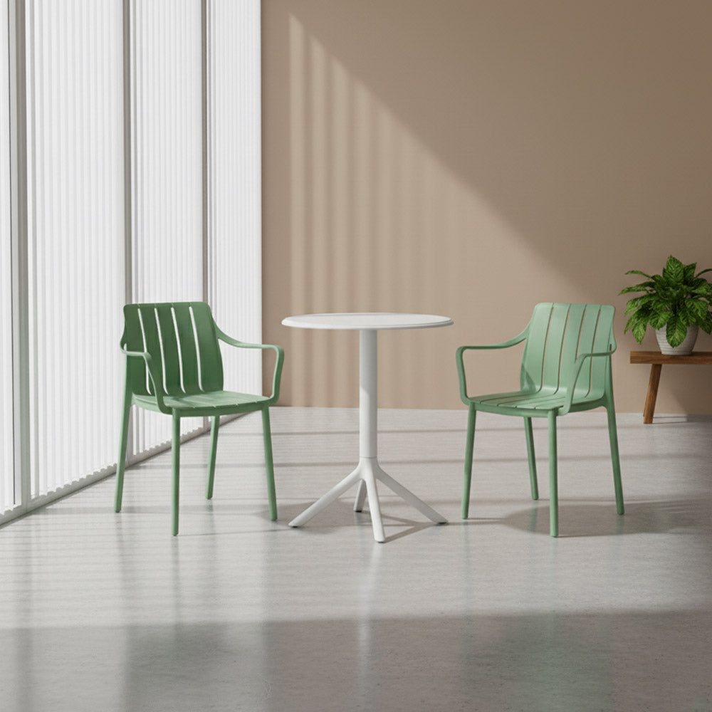 Combo Shaki, Incluye Mesa Redonda y 2 Sillas en Color Verde Olivo