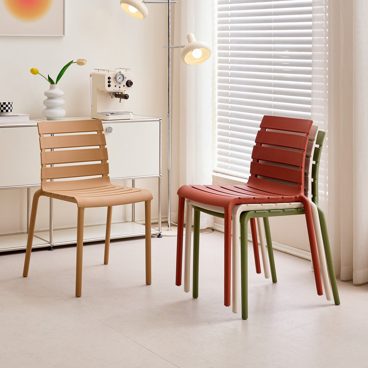 Silla Montana, Color Café, con Espaldar en Líneas Diseño Moderno
