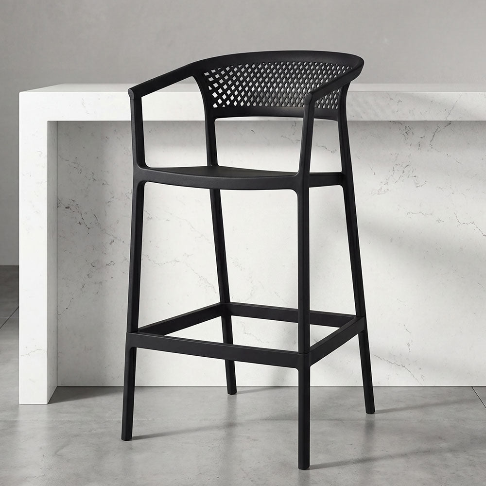 Silla para Bar Salvador, Negro, Con espaldar en malla y diseño Moderno