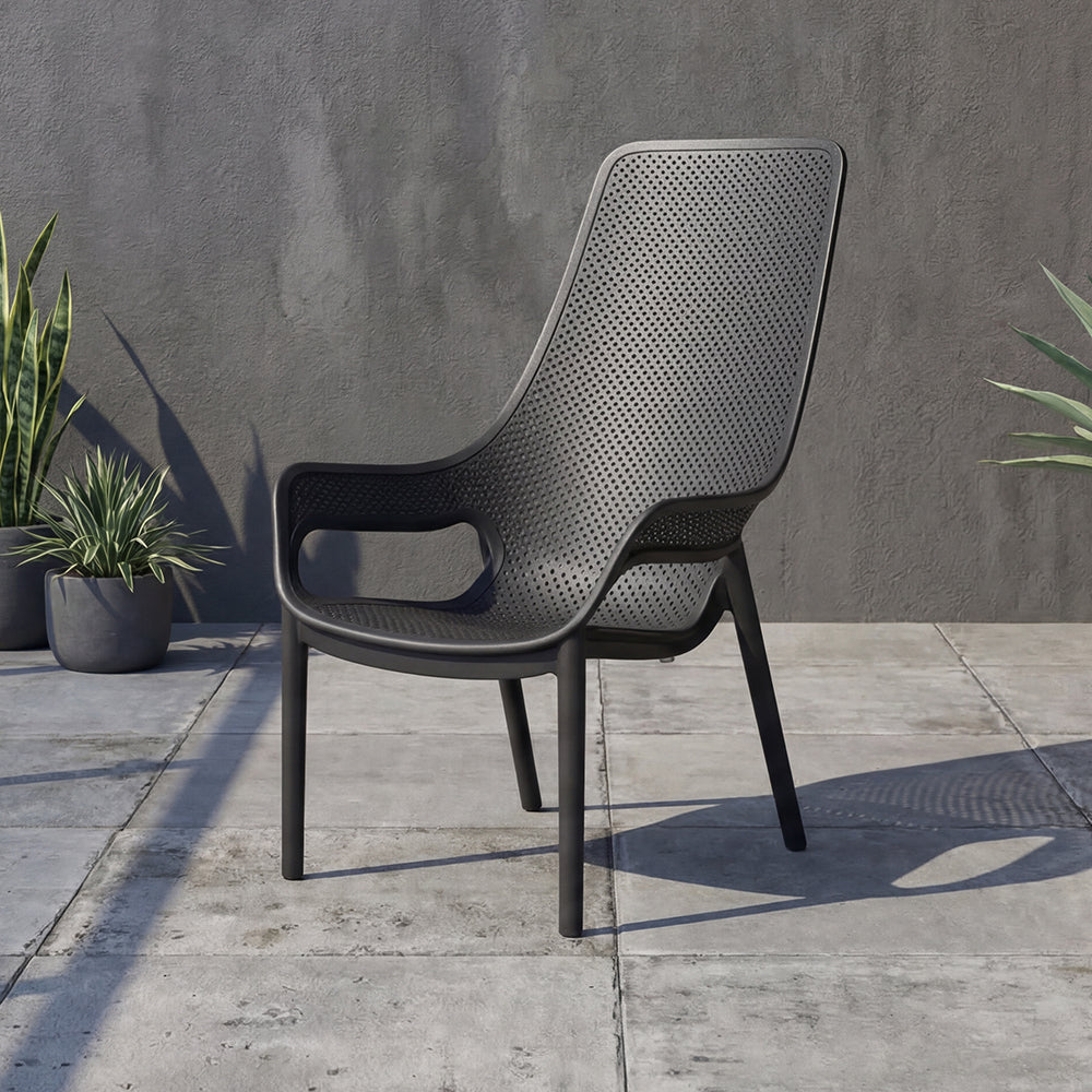 Silla Lounge Mayorca, Negro, con espaldar y reposa brazos