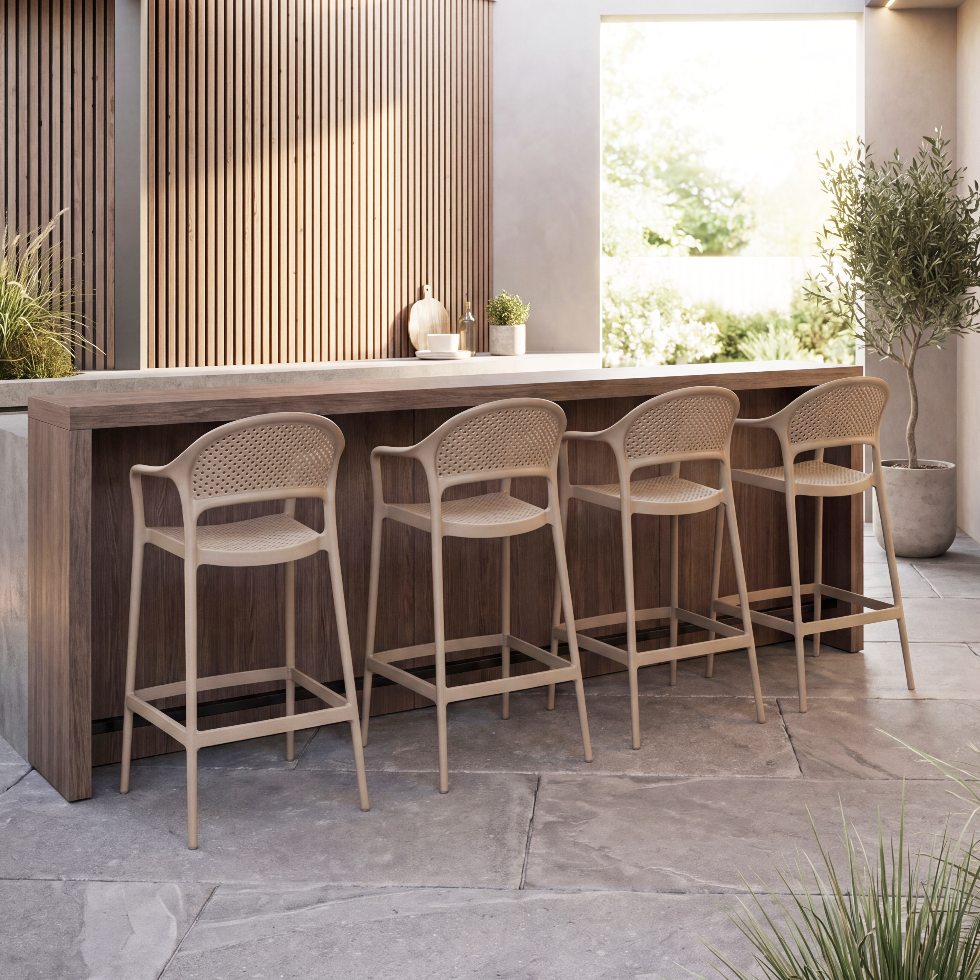 Silla para Bar Curitiva, Taupe, Con espaldar traspirable y diseño Minimalista X4