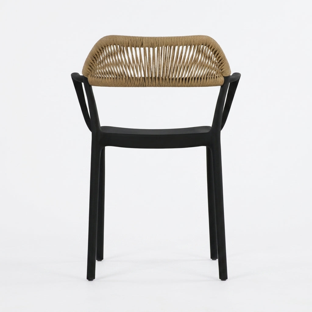 Silla con Brazos Bombay, Negro y Beige, con Espaldar en Cuerdas y Diseño Moderno