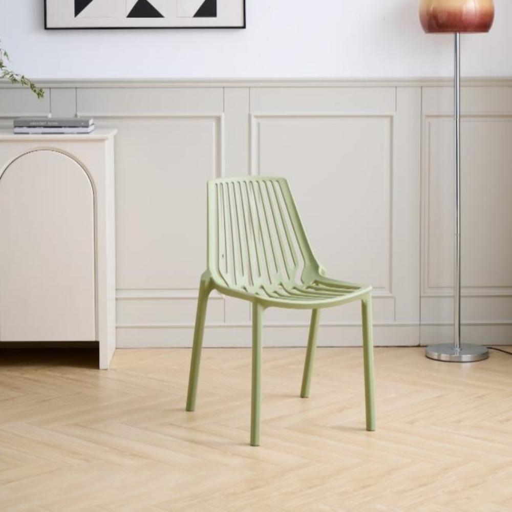 Combo Aira, Incluye una Mesa y 4 Sillas Color Verde Olivo