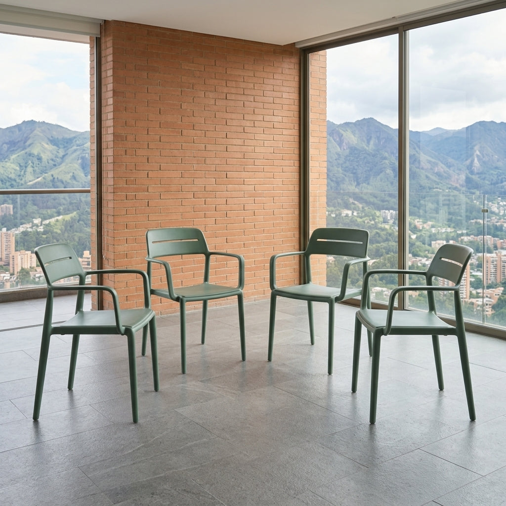Combo Polet, Incluye una Mesa y 4 Sillas Color Verde Olivo