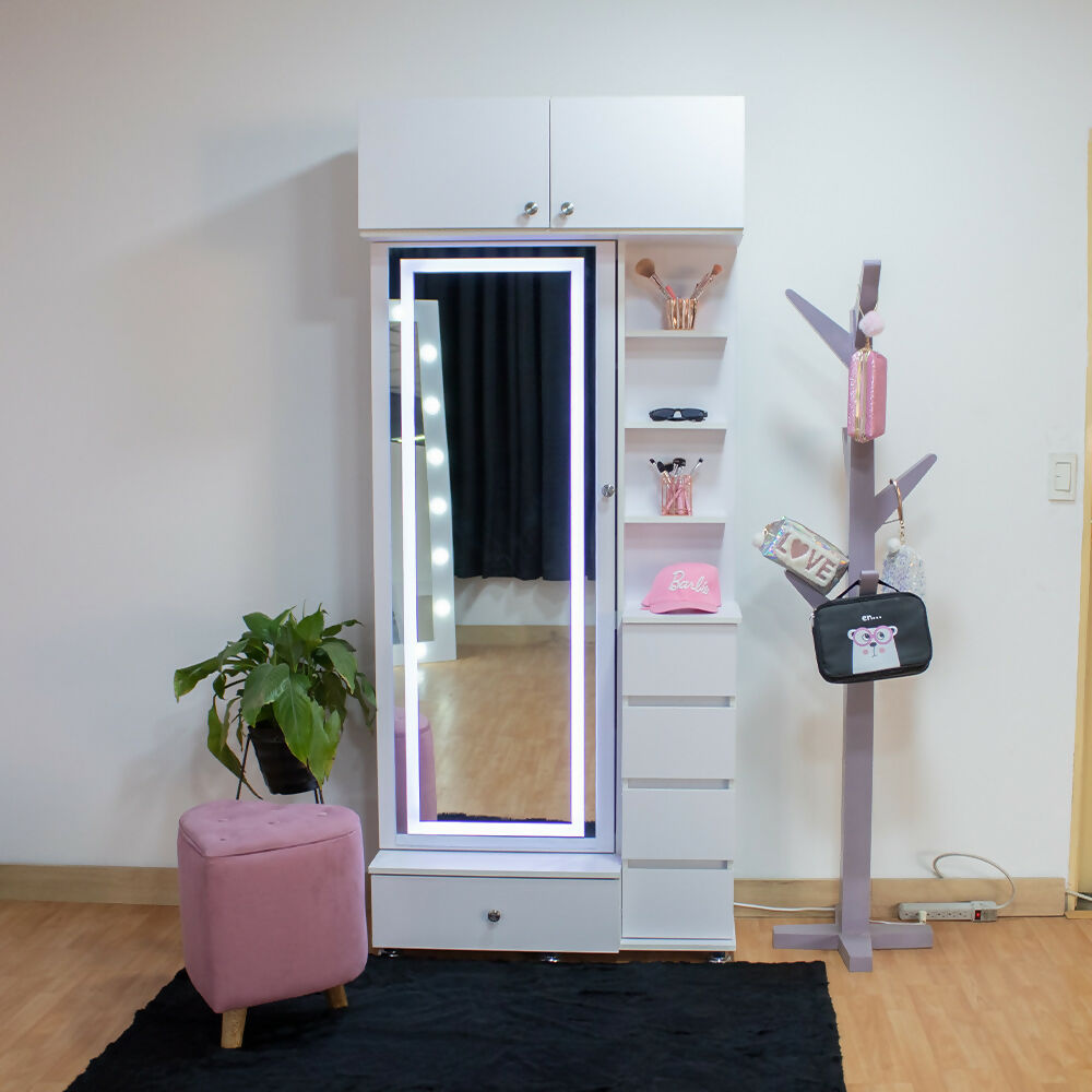 Vanity puerta abatible Led Con Maletero