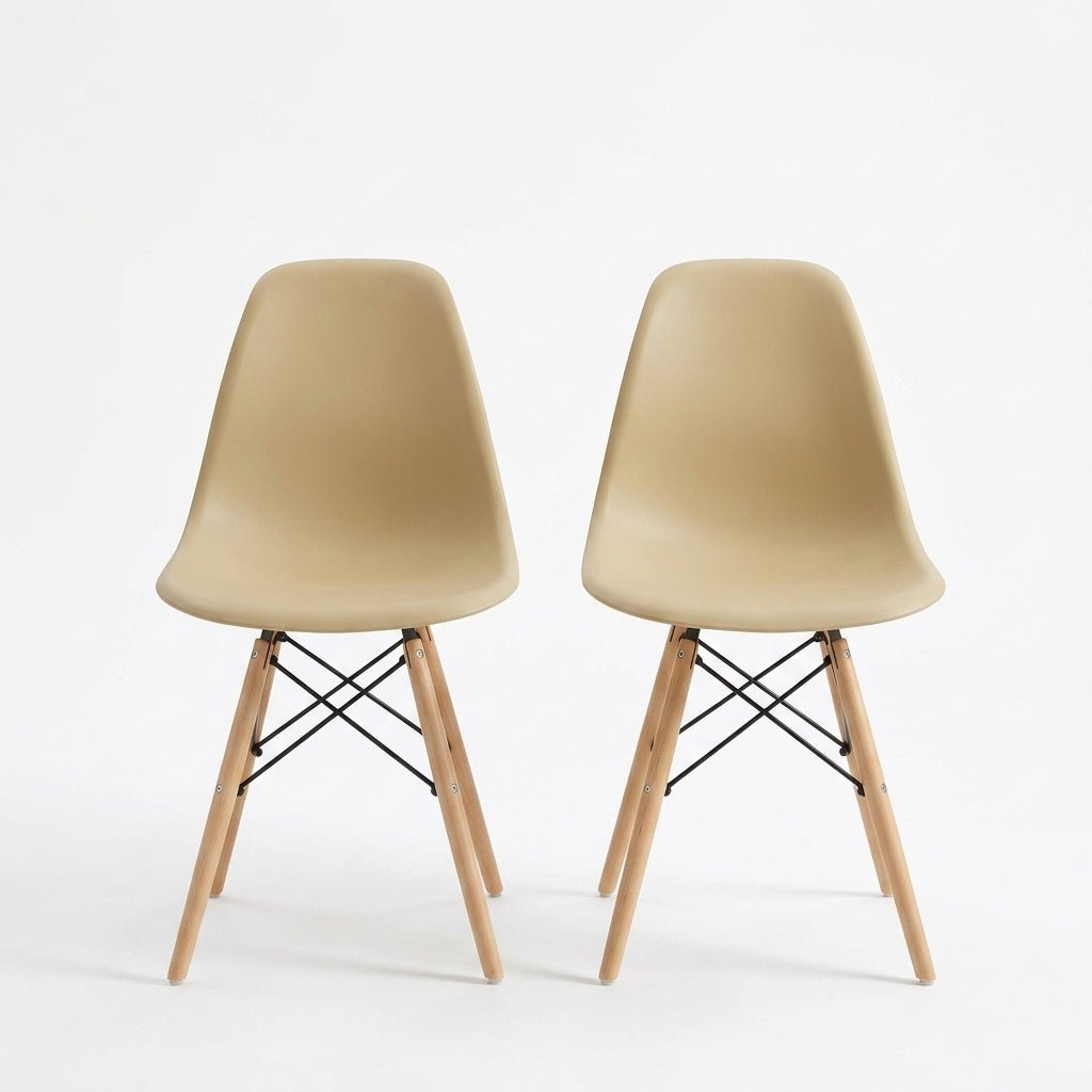 Set de 2 Sillas Eames, Color Taupe, con Patas de Madera