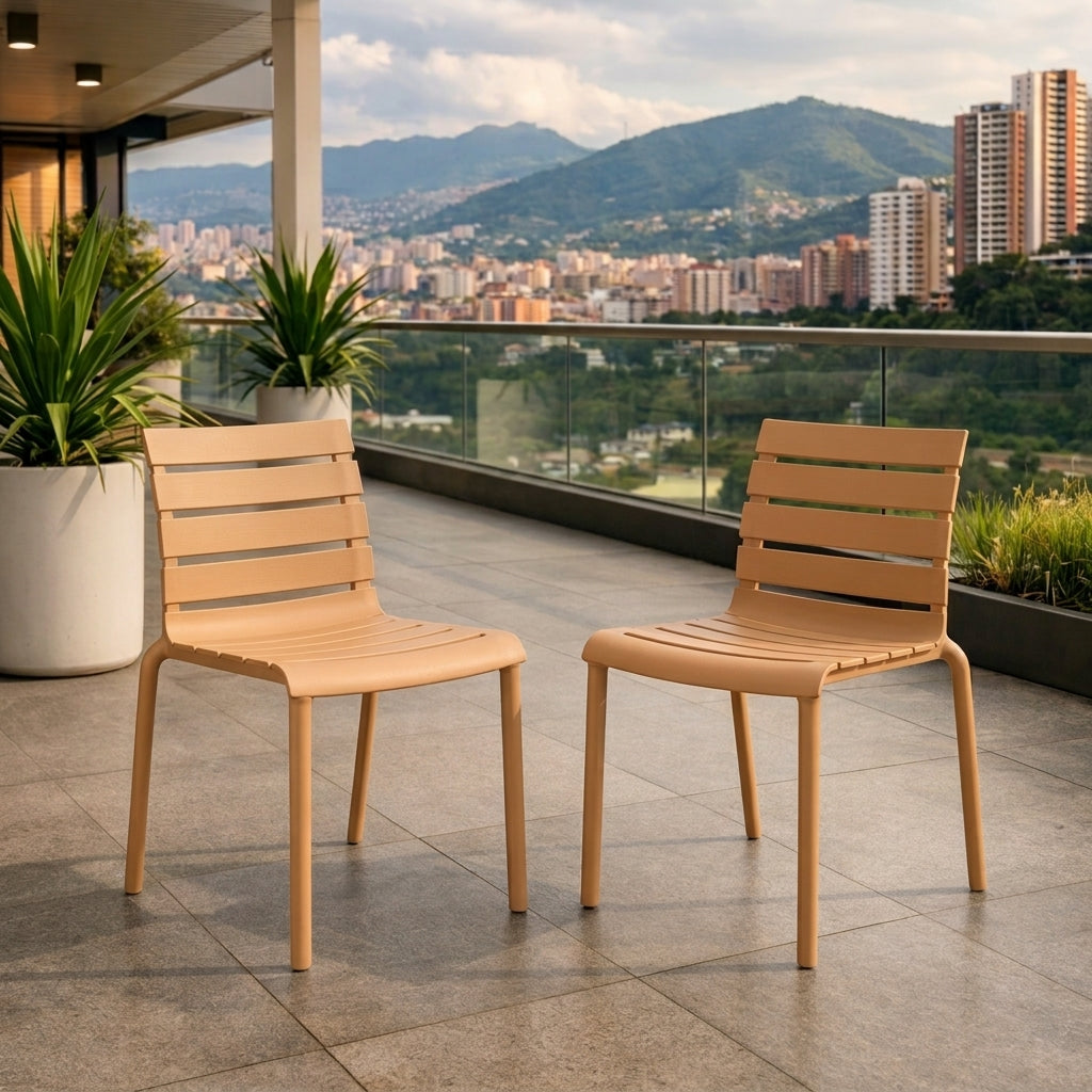 Set de 2 Sillas Montana, Color Café, con Espaldar en Líneas Diseño Moderno