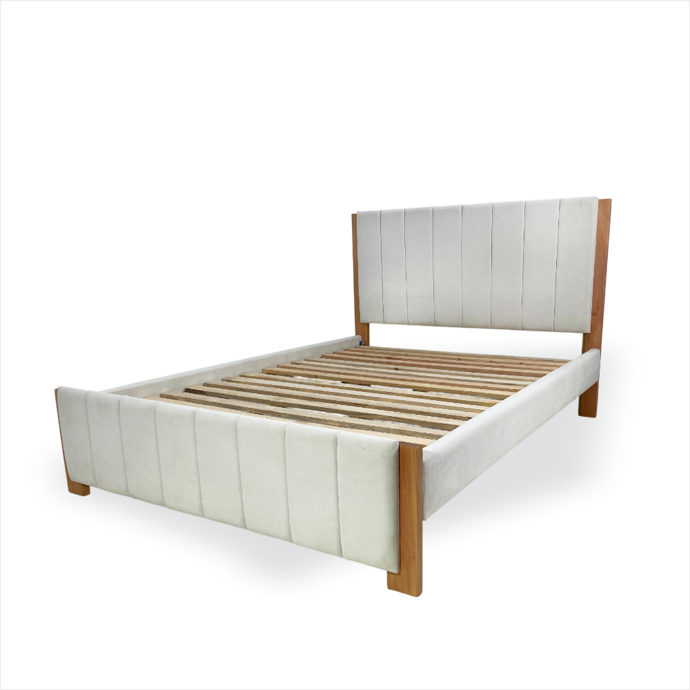 Cama Tapizada Hammar en madera