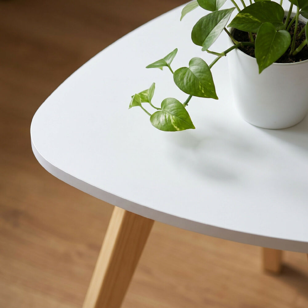 Comedor Nórdico Triangular 50