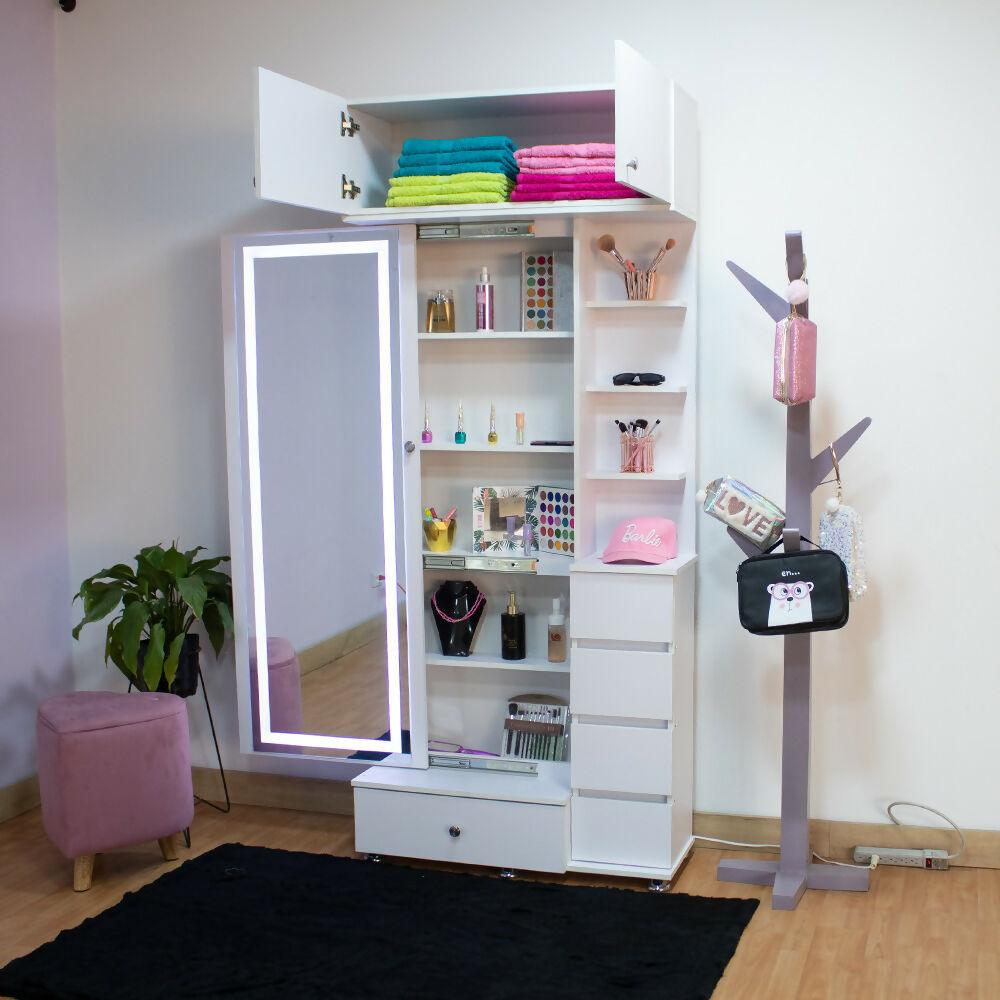 Vanity puerta abatible Led Con Maletero