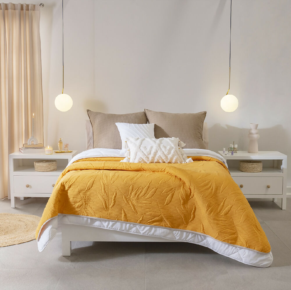 Edredón Novo Marla, para Cama King, 2 Vistas