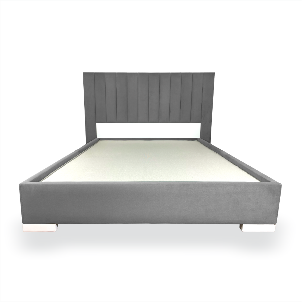 Cama Tapizada Klavier elaborada en madera