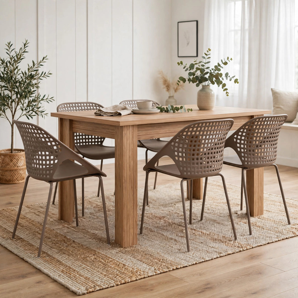 Combo Talos, Incluye una Mesa y 4 Sillas Color Taupe