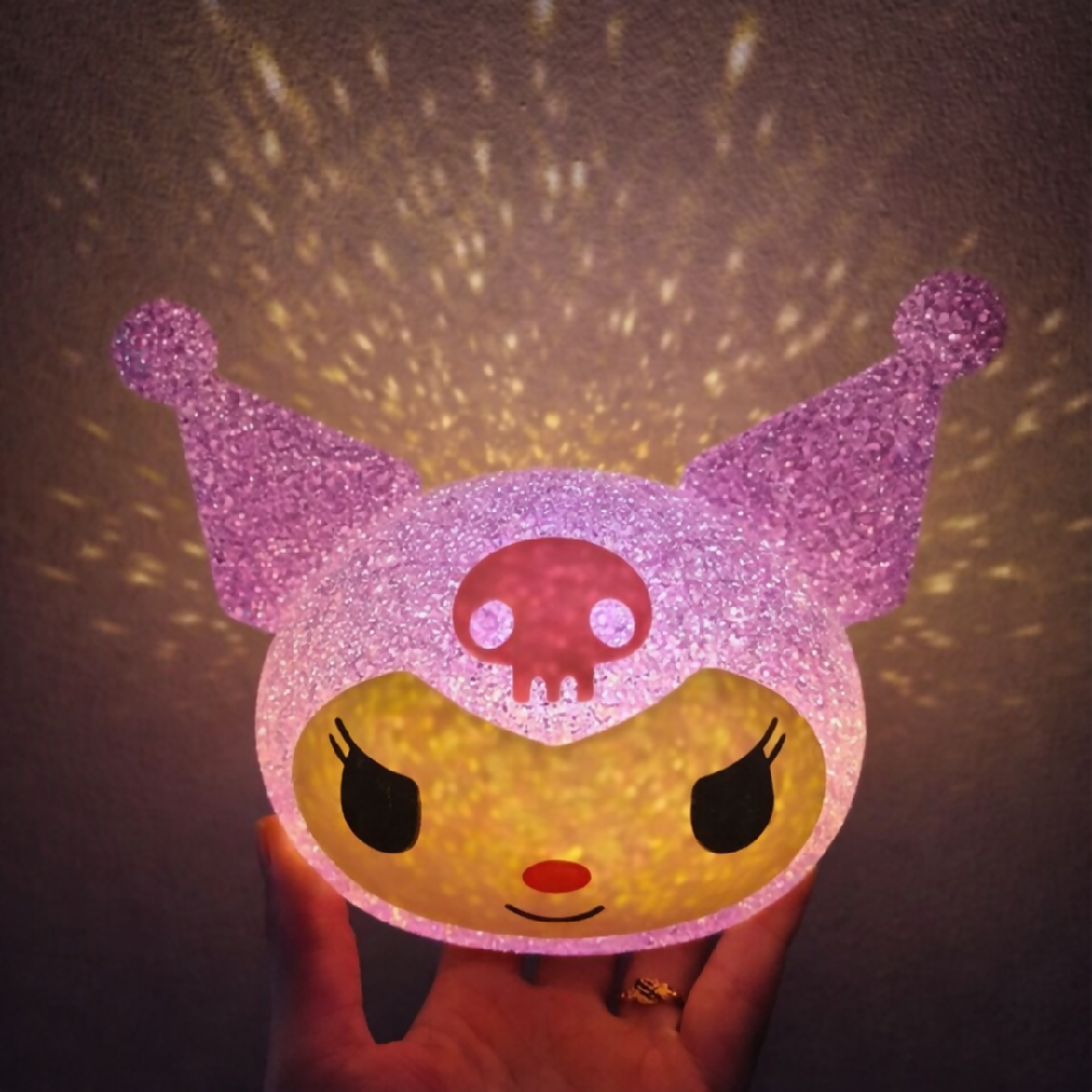 Lámpara de Noche Kuromi YL200 Iluminación Suave con Estilo Único