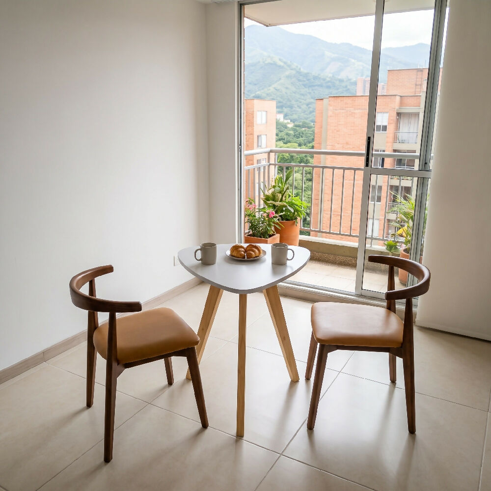 Comedor Nórdico Triangular 50