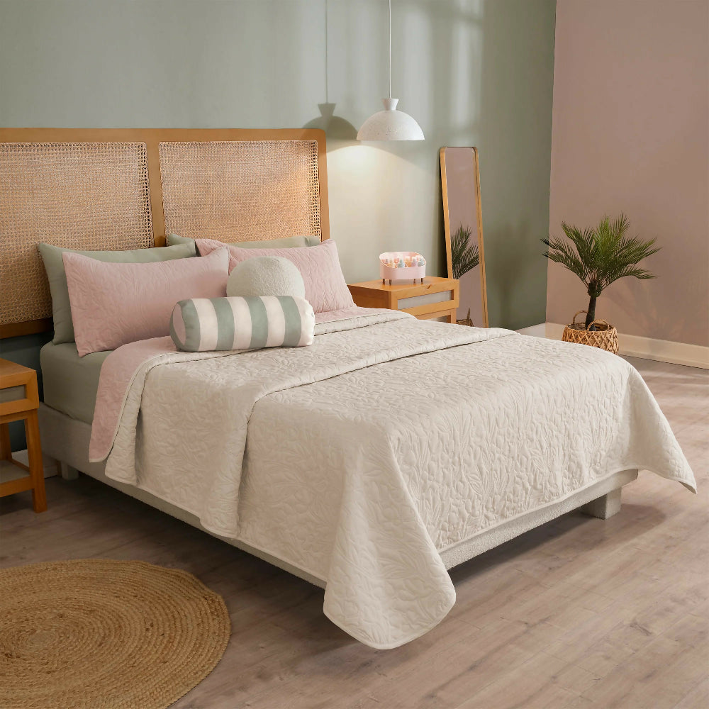 Edredón Novo Rose, para Cama Sencilla, 2 Vistas