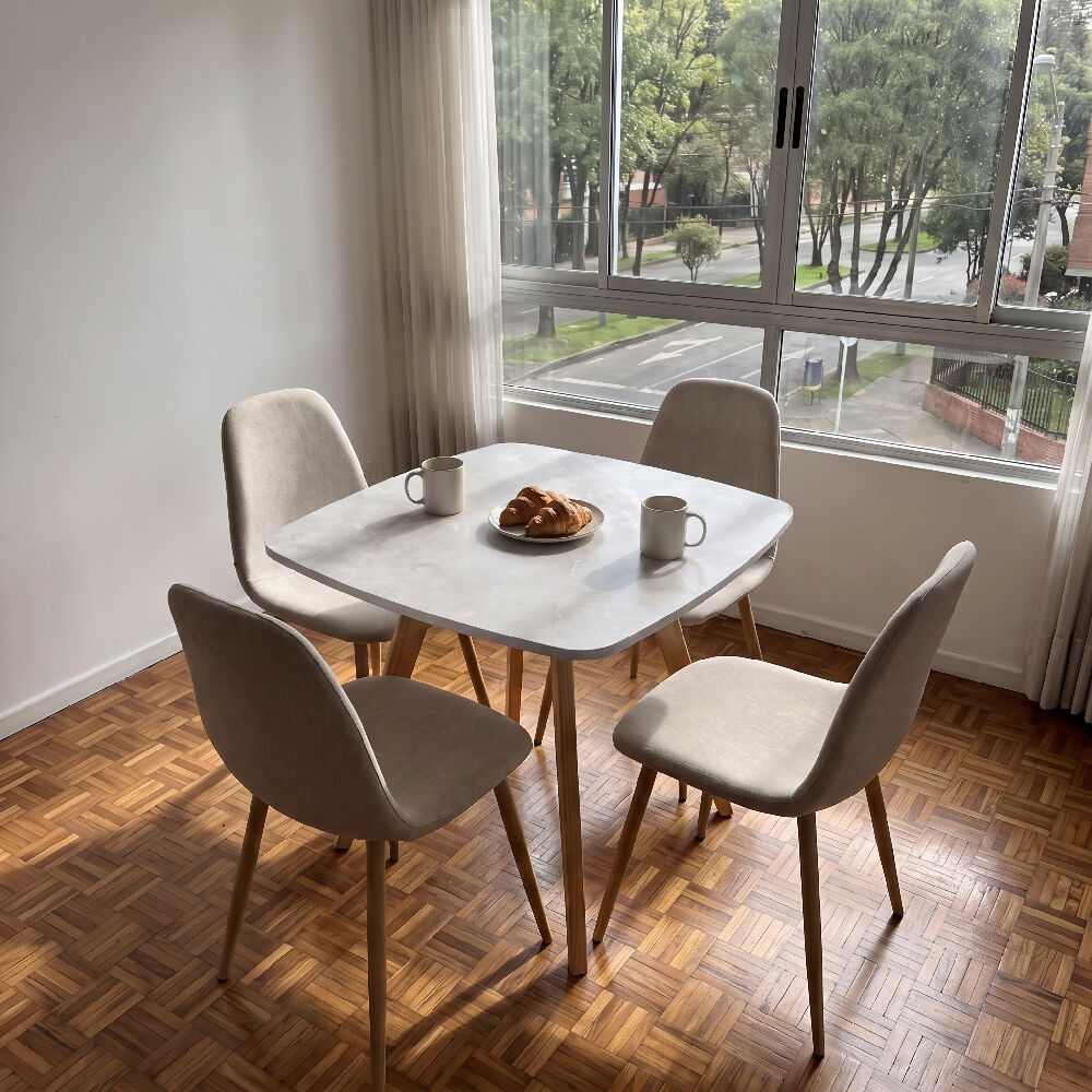 Comedor Nórdico Cuadrado Mármol 80