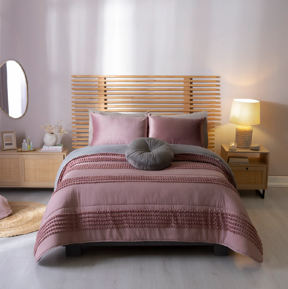Juego Edredon Blossom, para Cama King, 2 Vistas (Incluye 2 Fundas 1 Cojín)