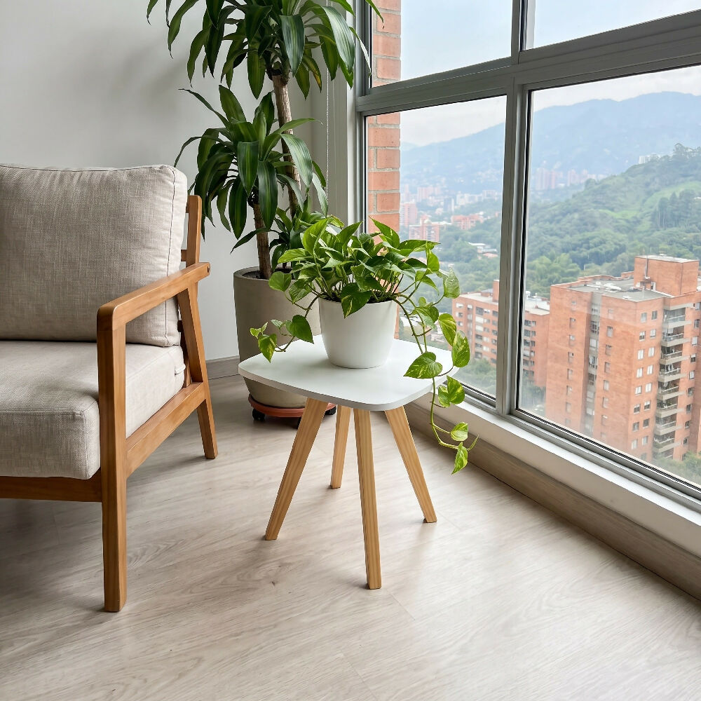 Mesa Auxiliar Nórdica Cuadrada Grande