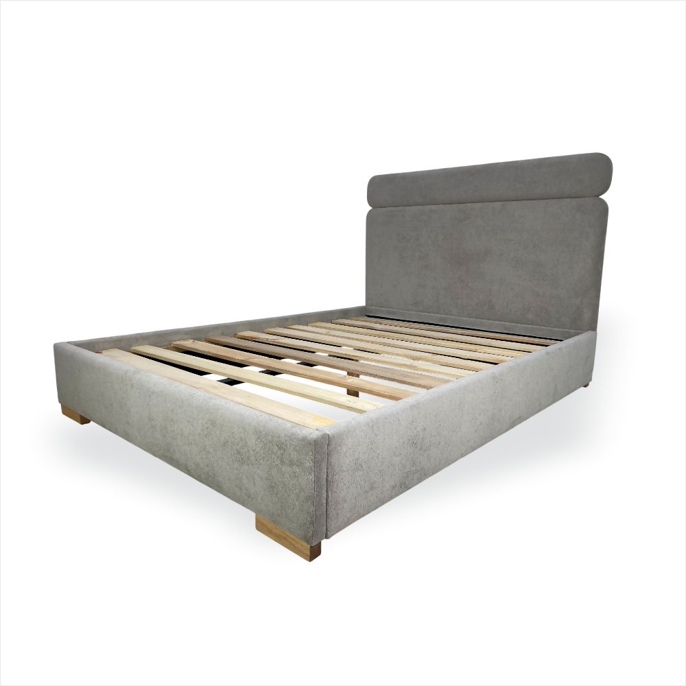 Cama Tapizada Formosa Galleta en madera