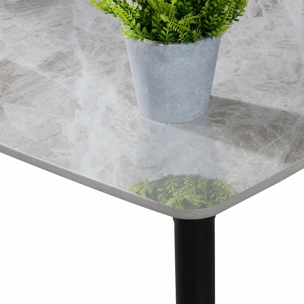 Juego de Comedor 4 Puestos Mesa en Piedra Sinterizada Gris Acilius