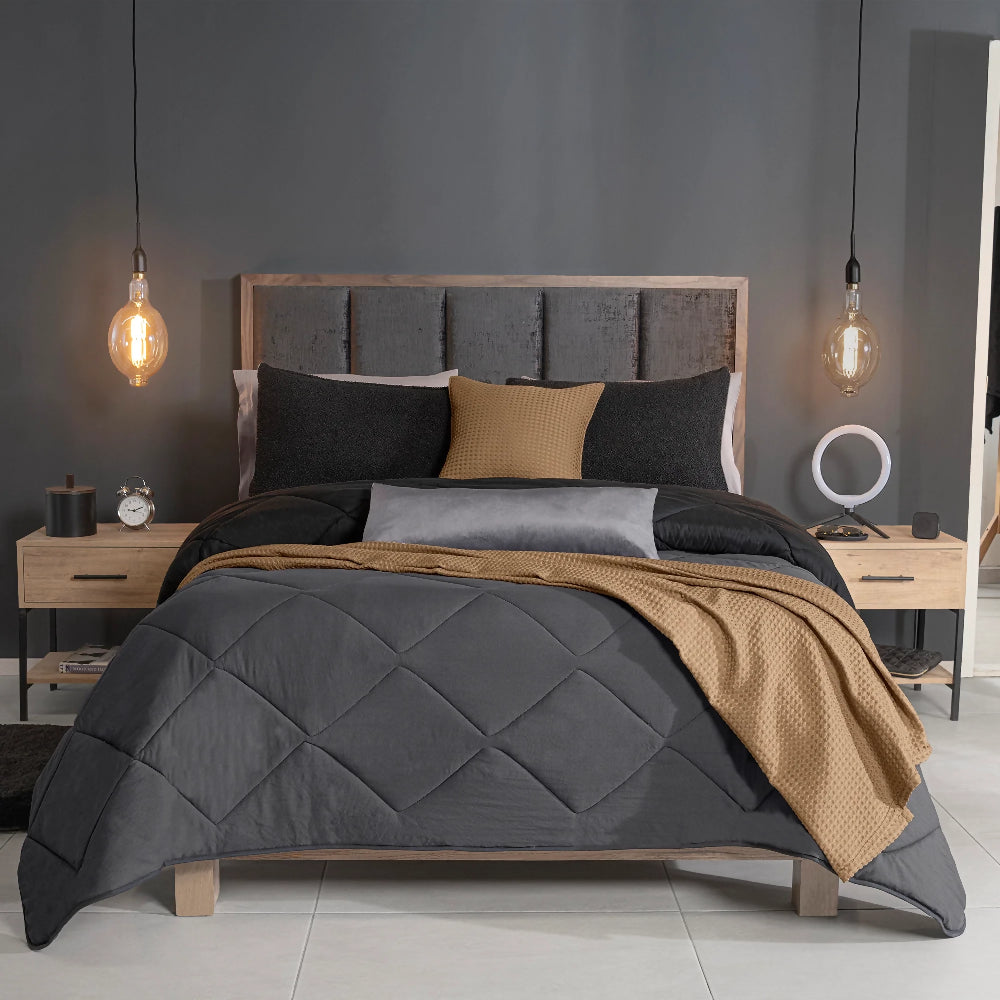 Juego Edredon Shadow, para Cama King, 2 Vistas (Incluye 2 Fundas 2 Cojines 1 Cubrecama)