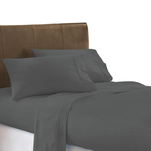 Combo Edredon Bicolor Gris Claro / Gris Oscuro + Set Sabanas Unicolor Queen Q - VIRTUAL MUEBLES