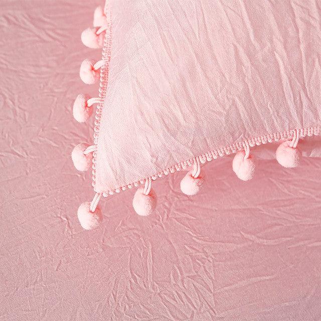 Edredon Microtex Unicolor + Borlas Rosado Semidoble - VIRTUAL MUEBLES