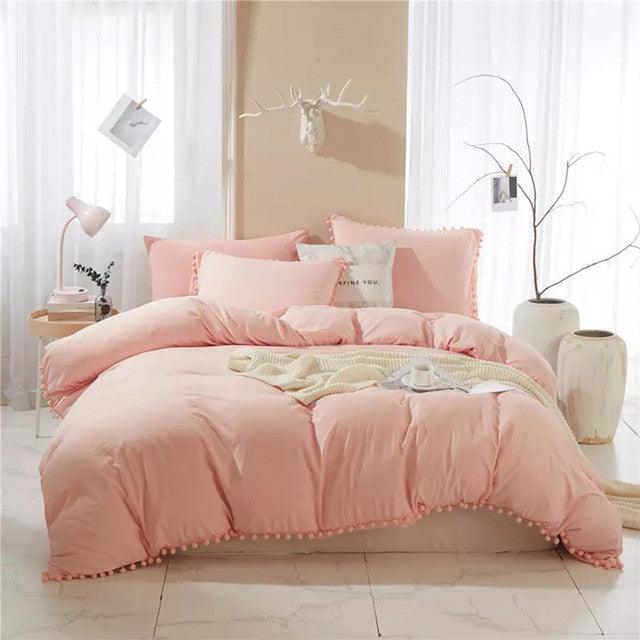 Edredon Microtex Unicolor + Borlas Palo De Rosa Senc - VIRTUAL MUEBLES