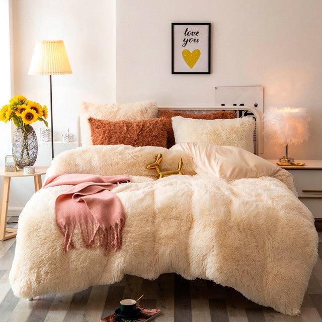 Edredon Felpa Plus Ovejero Beige Queen - VIRTUAL MUEBLES