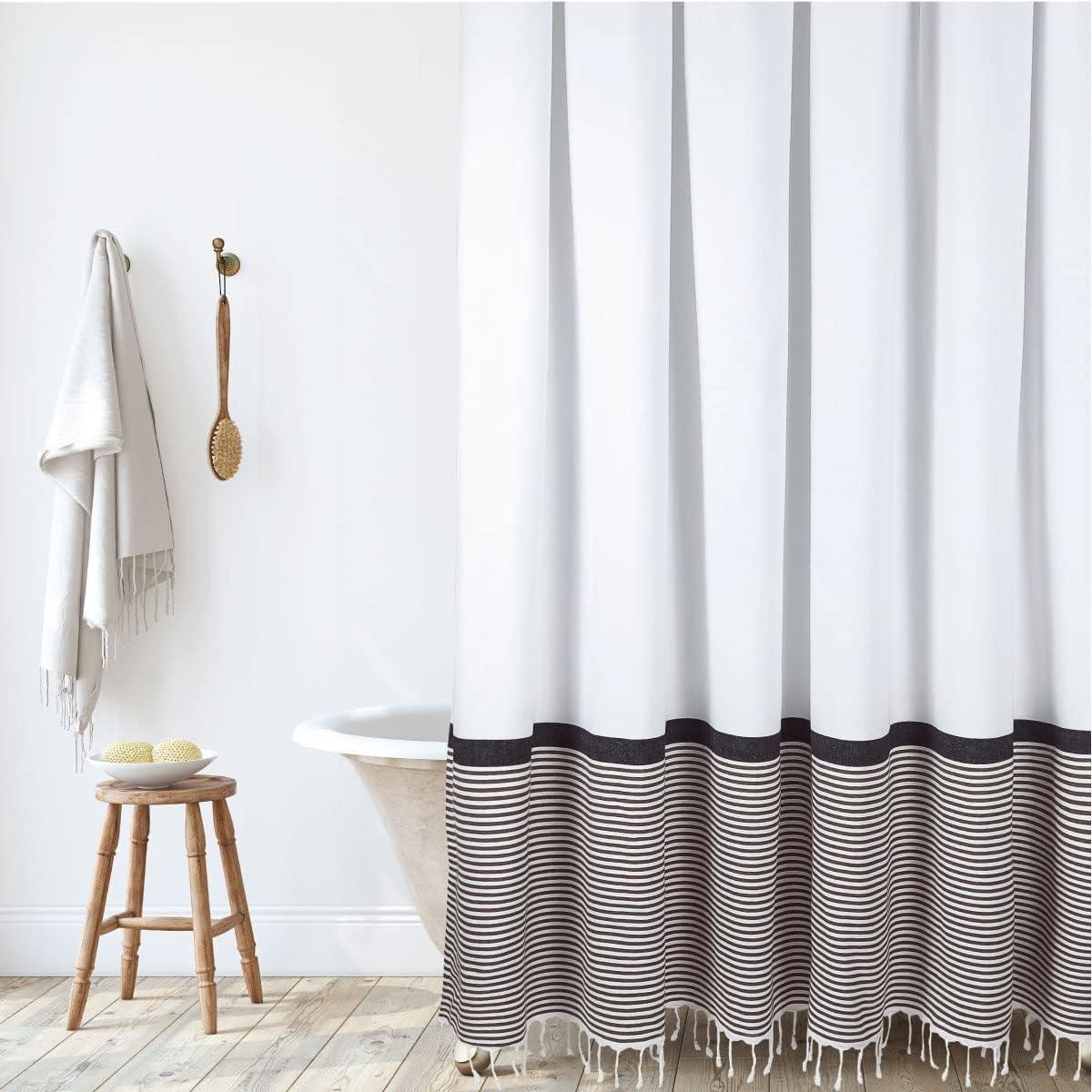 MitoVilla Cortina de ducha blanca pequeña de 36 x 72 pulgadas, moderna  cortina de ducha estrecha de tamaño medio con textura a rayas para  decoración