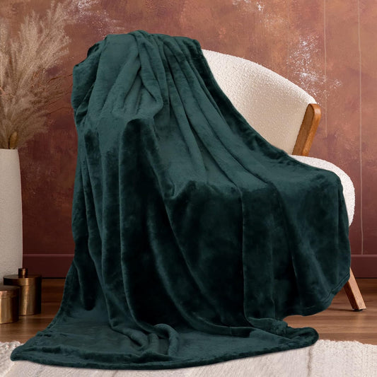 Manta cálida verde suave de forro polar para cama