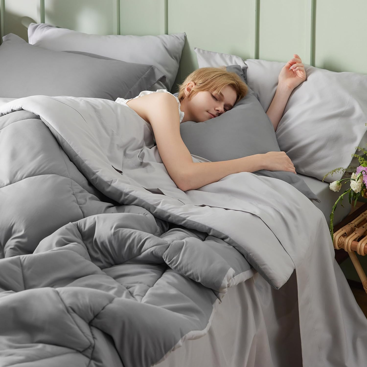 Bedsure Juego de ropa de cama tamaño Queen – Juego de edredón de 7 piezas  estilo hotel Queen en una bolsa con sábanas, juego de edredón de cama Queen