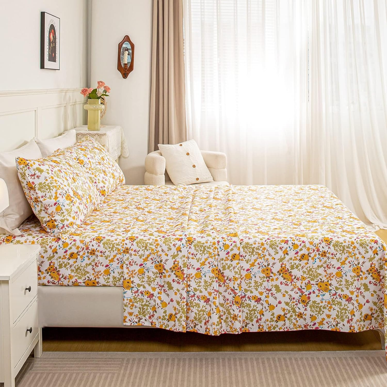 Juego de sábanas tamaño King con estampado floral de color amarillo otoñal,