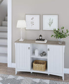 Furniture Salinas Accent Armario de almacenamiento con puertas, color blanco