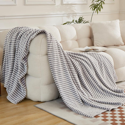 Manta de forro polar para sofá, color morado, suave, afelpada, cálida y