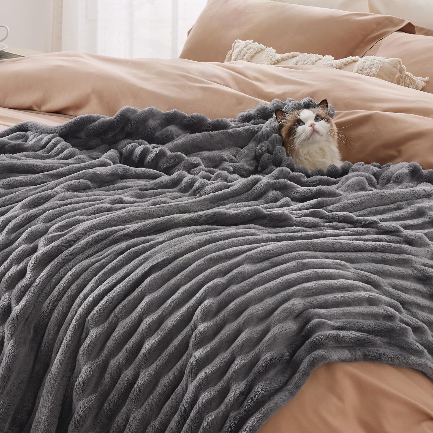 Bedsure Manta de forro polar gris para sofá, mantas súper suaves y acogedoras